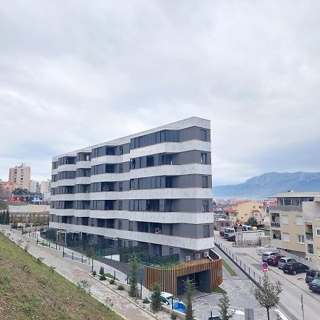Apartment Paola With Free Private Parking Place 斯普利特 外观 照片