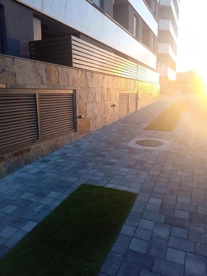 Apartment Paola With Free Private Parking Place 斯普利特 外观 照片