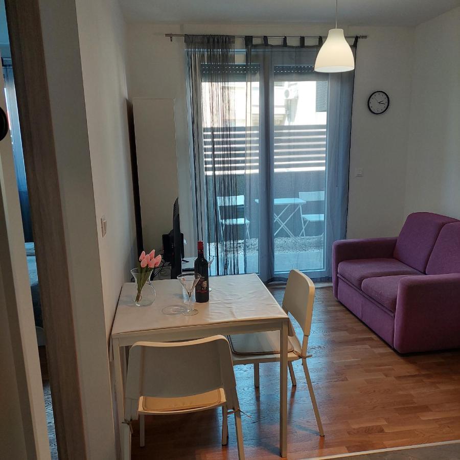 Apartment Paola With Free Private Parking Place 斯普利特 外观 照片